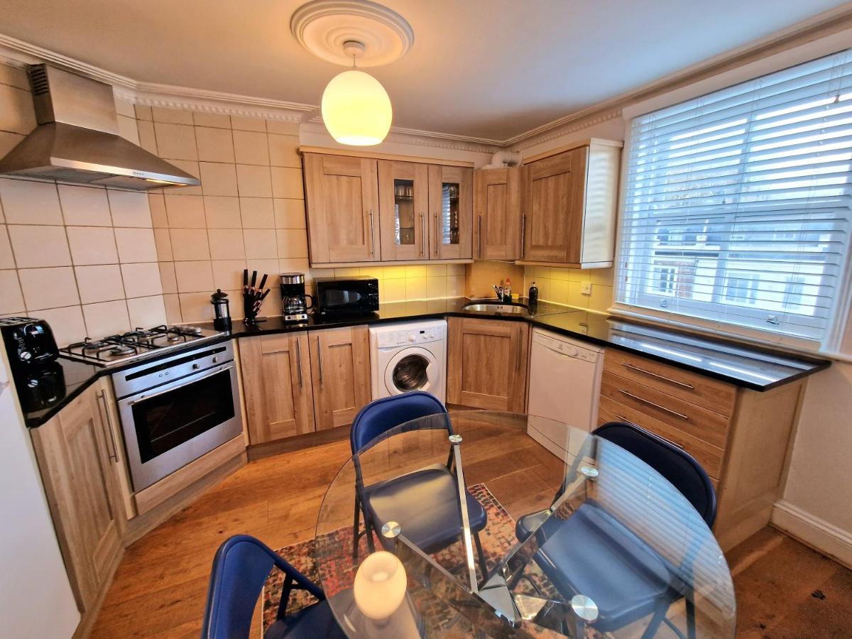 Cosy Home In Kensington - Great Location! 3 Minutes Walk To Earl'S Court Station London Exterior photo